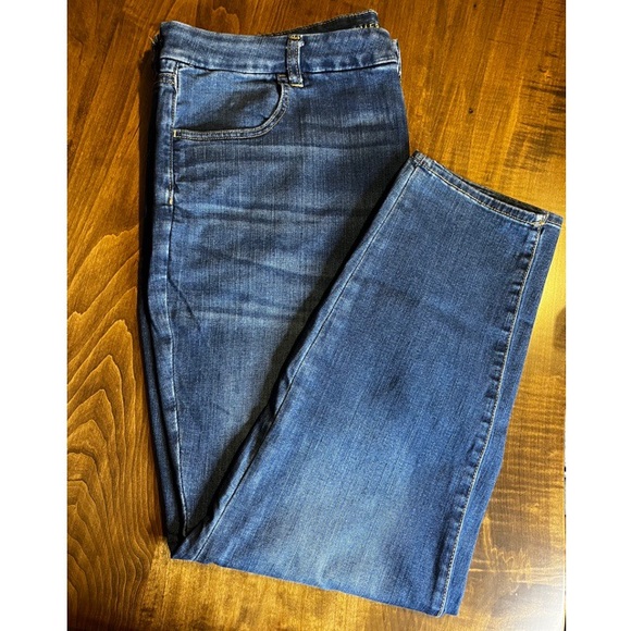 American Eagle Outfitters Denim - American Eagle - Women - Plus 22 Reg - Jeans